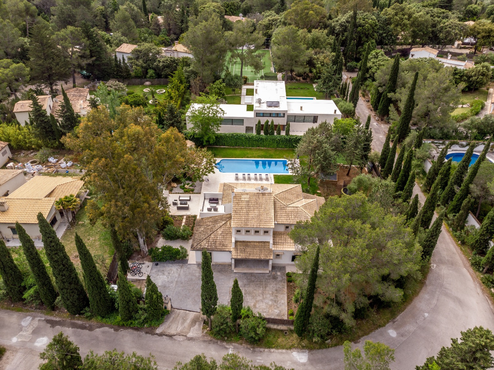 Villa Esquina Front from the sky